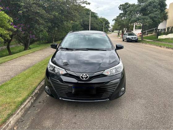 TOYOTA YARIS 1.5 16V FLEX SEDAN XLS CONNECT MULTIDRIVE